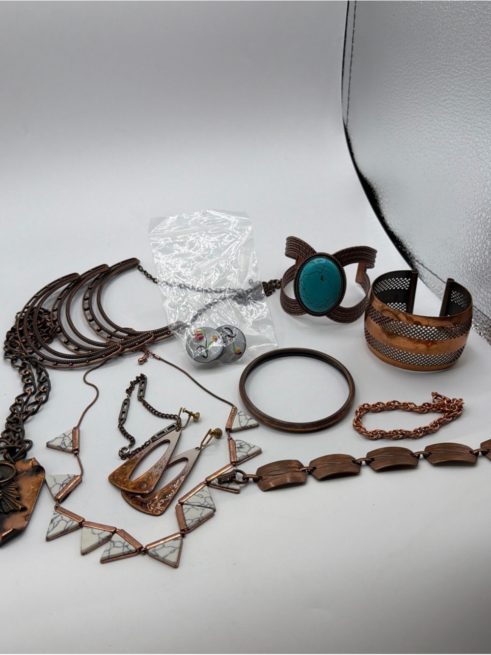 Vintage To Now Copper & Copper Tone Jewelry Lot Necklaces Bracelets Earrings 11